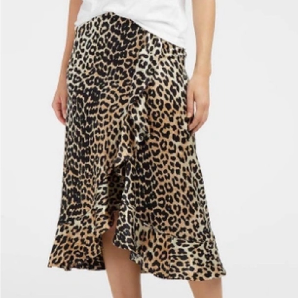 GANNI DUFORT RUFFLE TRIMMED LEOPARD PRINT STRETCH SILK SKIRT